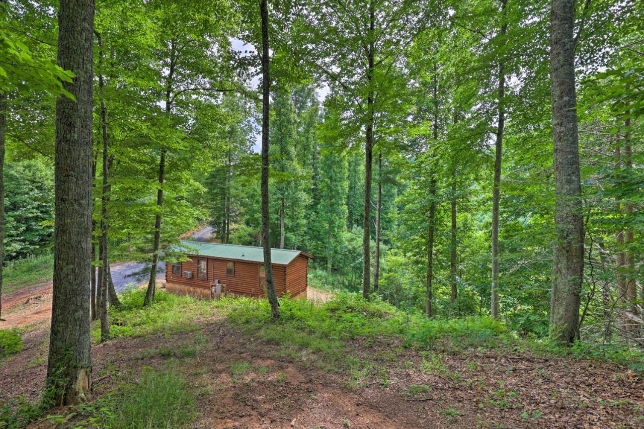 Quaint Log Cabin With Views Near West Jefferson Warrensville Exterior photo